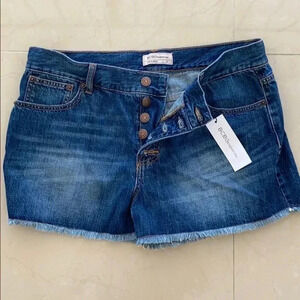 BCBG Jean shorts Sz 30